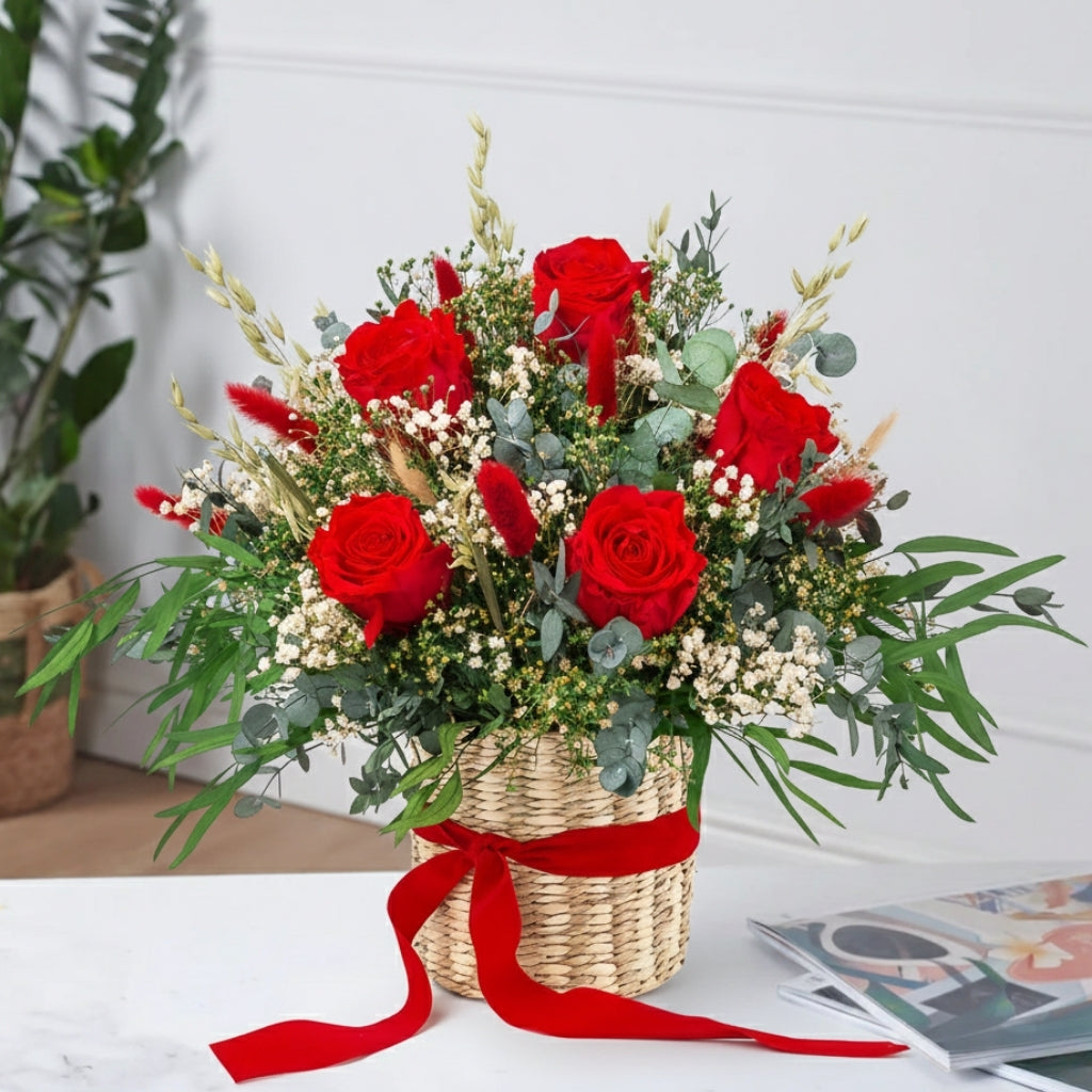 Cesta eternal de rosas