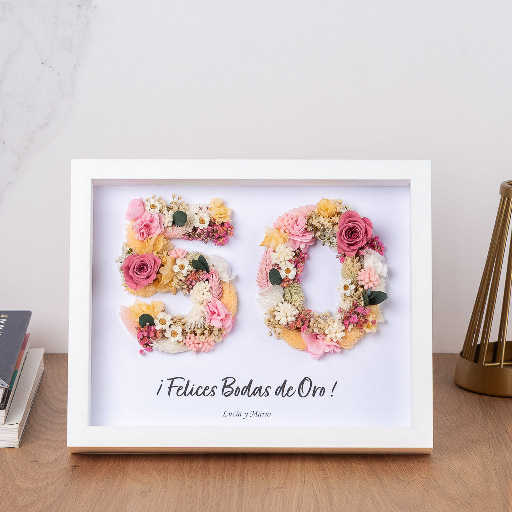 Cuadro personalizable con números de flores preservadas