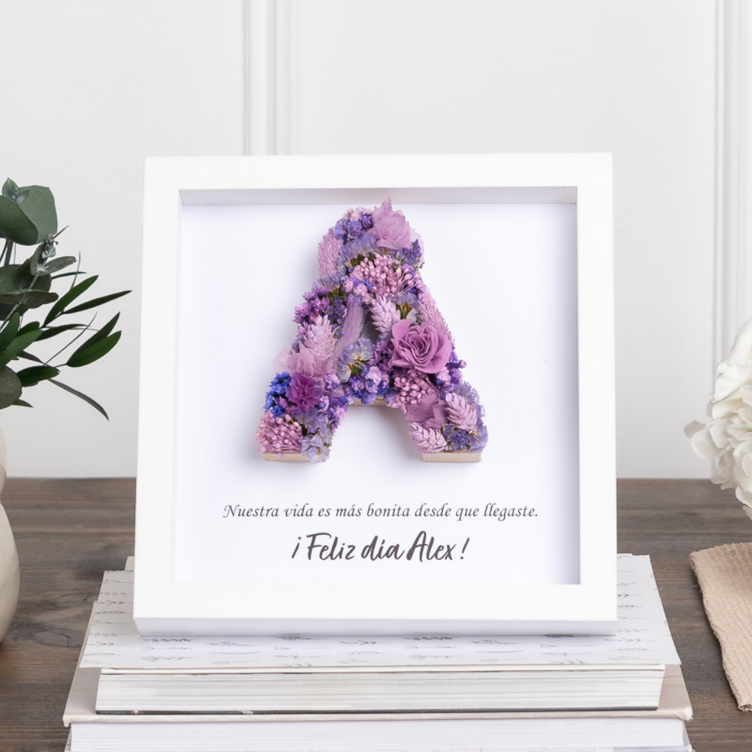 Cuadro con letra floral