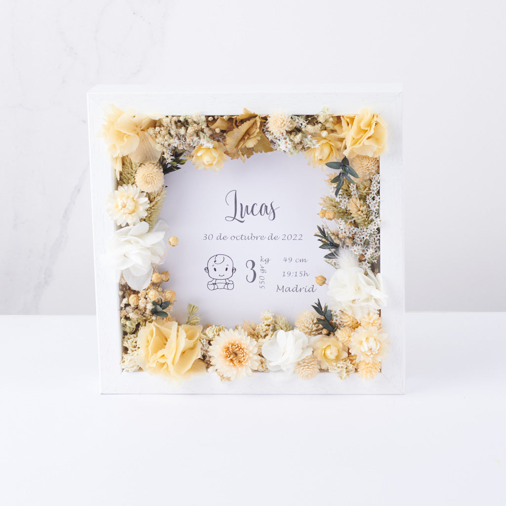 Cuadro con marco floral