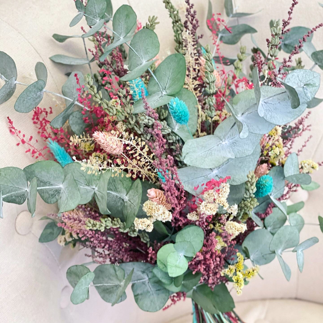 ramo de novia preservado de eucaliptus, lavanda y stoebe