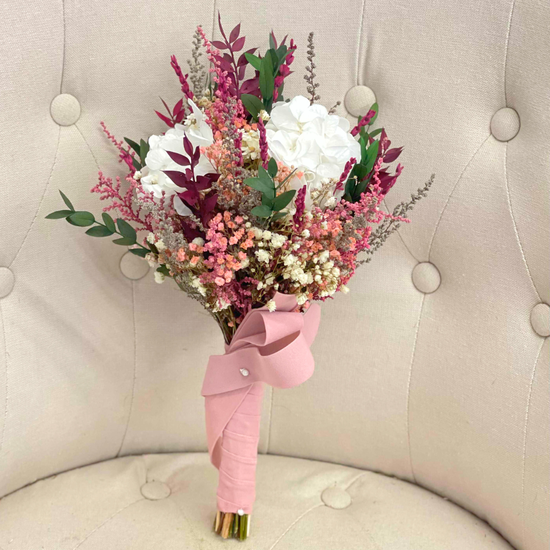 réplica de ramo lady forest de flores preservadas