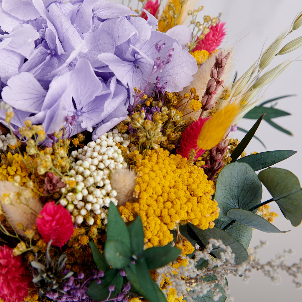 Ramo de flores preservadas Petit Violette. Detalle
