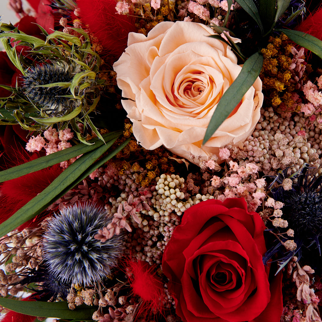 Ramo de rosas preservadas Poeme Rose. Detalle