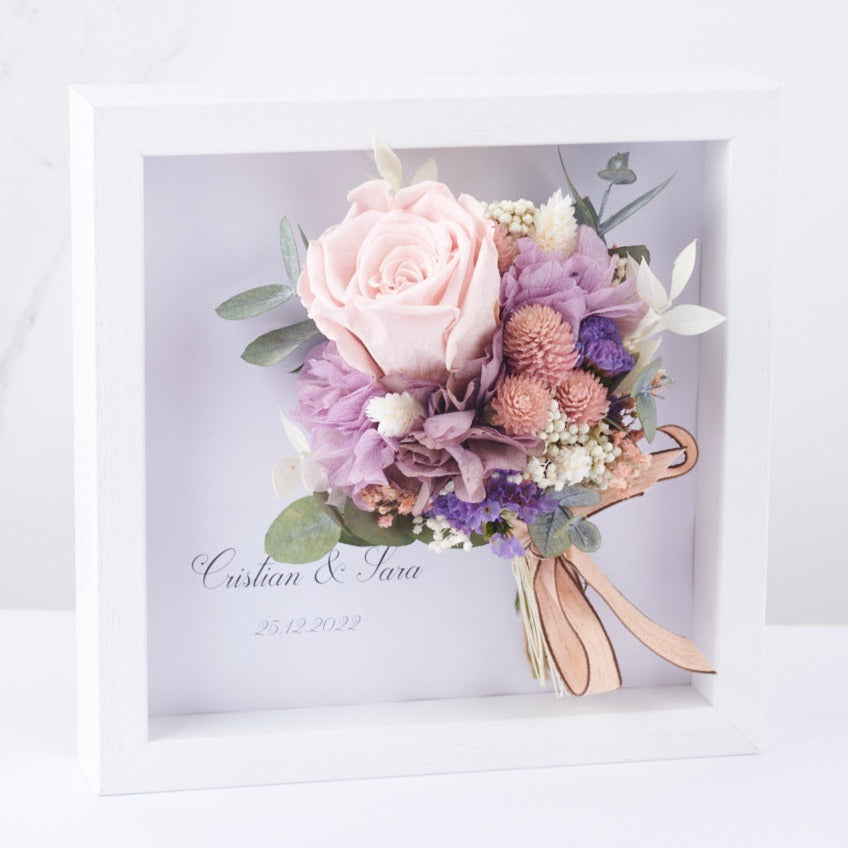 cuadro con flores preservadas floral saree