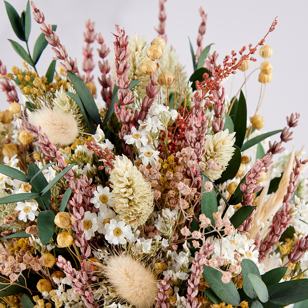 detalle de ramo silvestre preservado Floral Champs