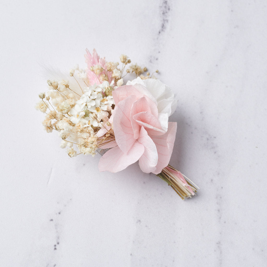 prendido de flores preservadas bouquet parisienne
