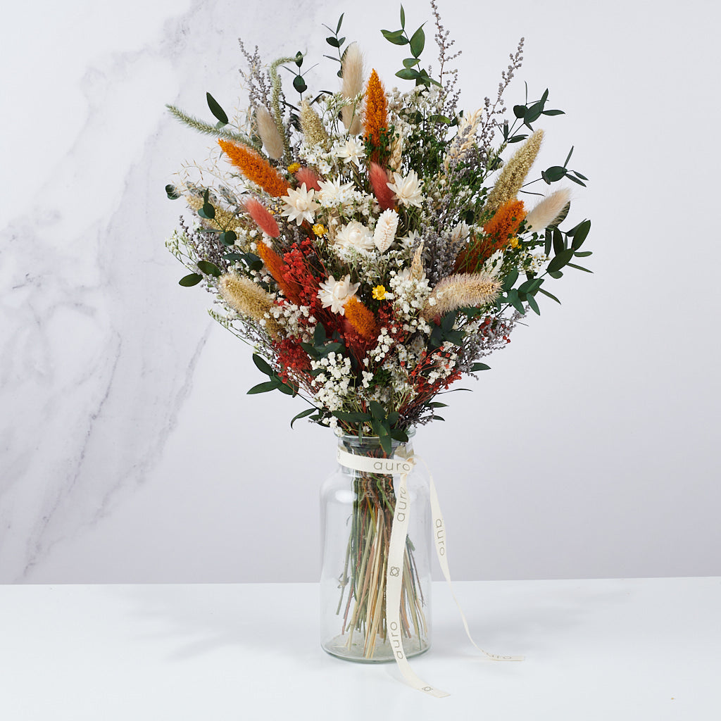 ramo decoración de flores preserevadas