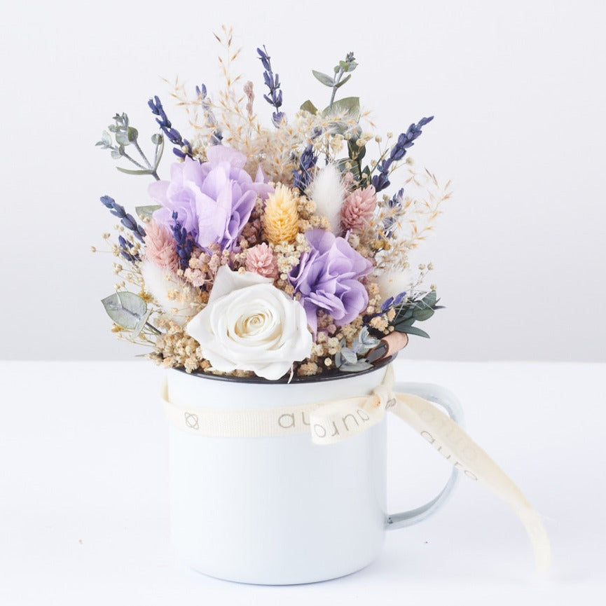 taza de flores preservadas Mandala