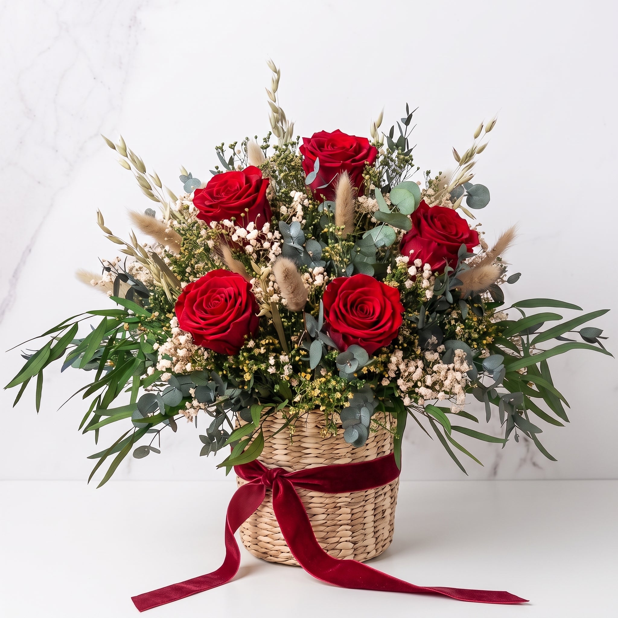 Cesta eternal de rosas
