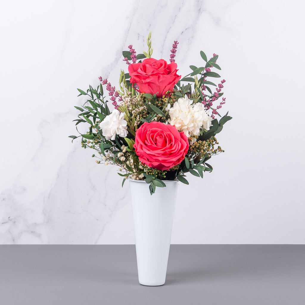 ramo de cementerio especial con rosas xl preservadas ideal para todos los santos