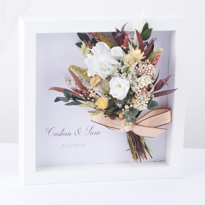 cuadro personalizadp con ramo de flores floral halley