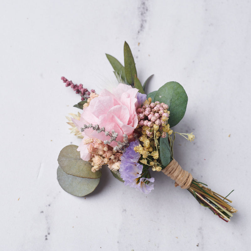 prendido de flores preservadas coachella