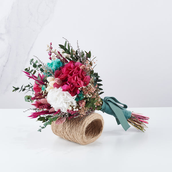 ramo de novia preservado con hortensia buganvilla y aguamarina